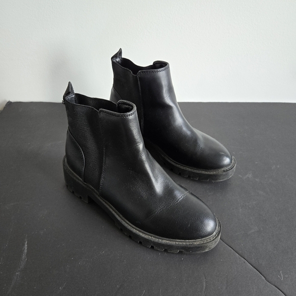 KS2 Shoes - KS2 Black Ankle Boots Size 7